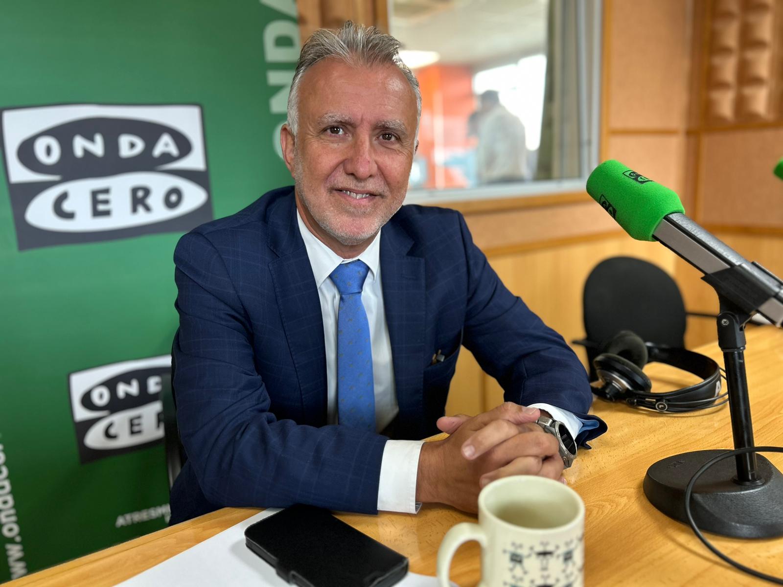 Ángel Víctor Torres: "Quien ha dejado sola a Canarias es el PP votando en contra de la reforma de la Ley de Extranjería" Ángel Víctor Torres: "Quien ha dejado sola a Canarias es el PP votando en contra de la reforma de la Ley de Extranjería"