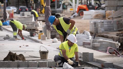 L'atur es torna a enfilar al mes d'agost, i creix en 8.707 persones a Catalunya