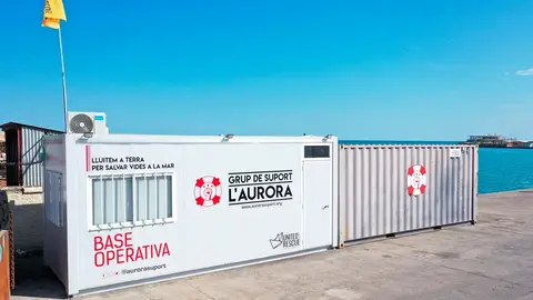 L'Aurora Grup de Suport estudia desplazar su operativa para preparar barcos de rescate humanitario fuera de la Comunitat L'Aurora Grup de Suport estudia desplazar su operativa para preparar barcos de rescate humanitario fuera de la Comunitat