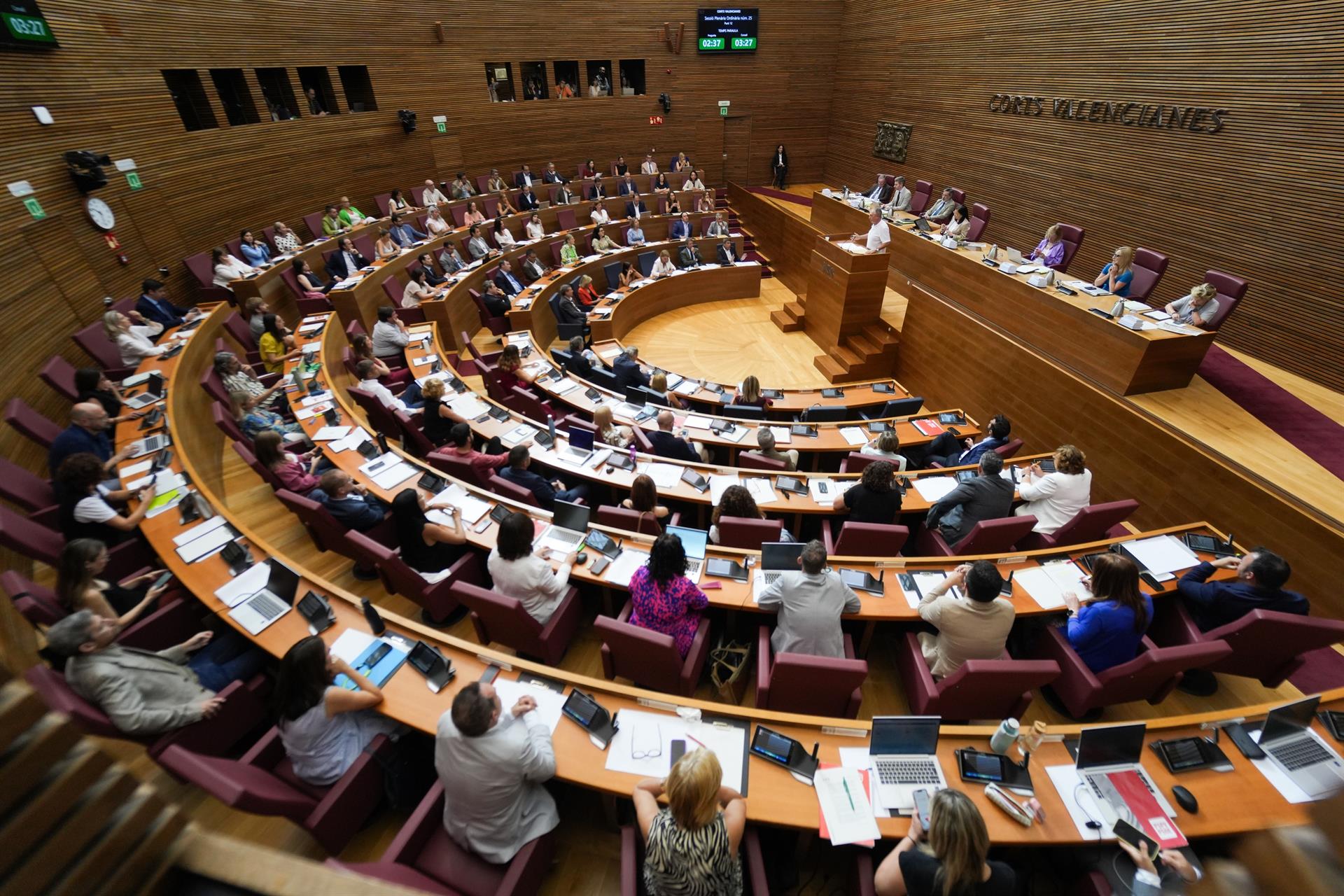 Vox estudiará los presupuestos de la Generalitat para 2025 con el PP pero le afea su política migratoria Vox estudiará los presupuestos de la Generalitat para 2025 con el PP pero le afea su política migratoria