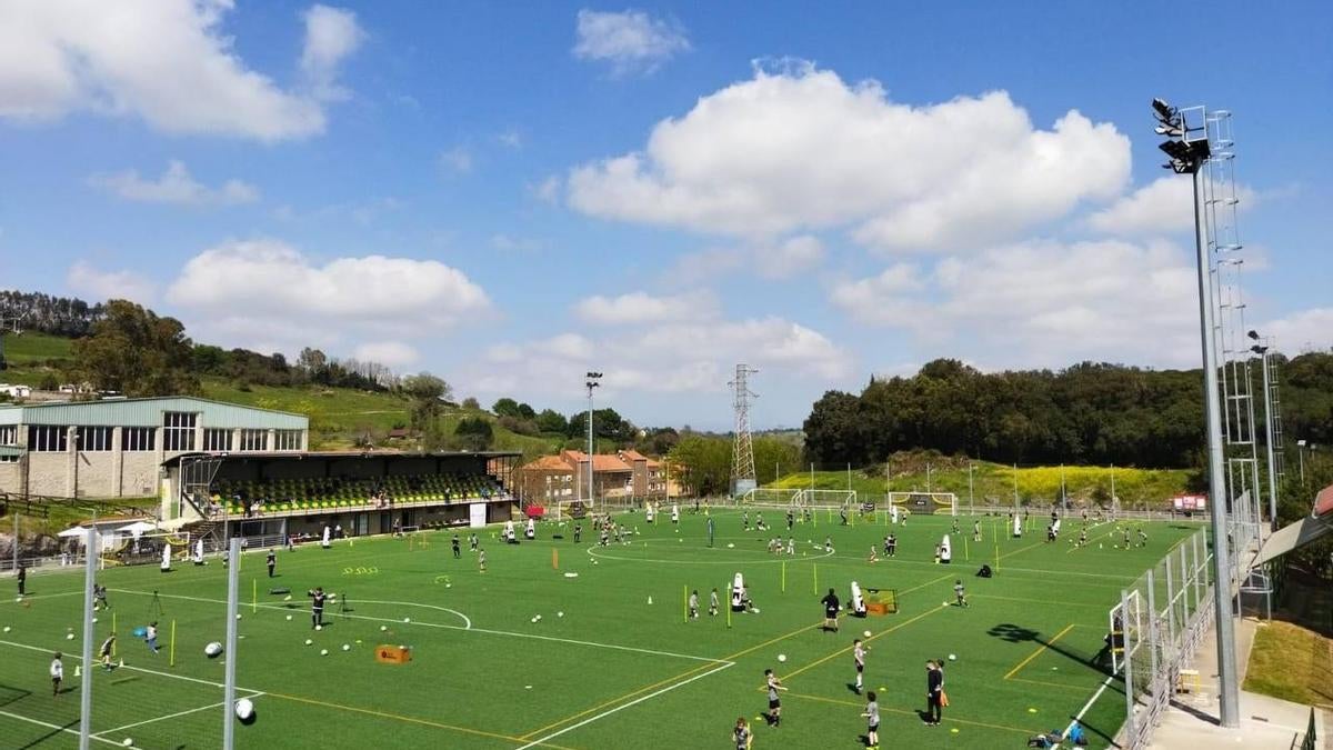 No se le apartó del club porque había una sentencia exculpatoria por falta de pruebas No se le apartó del club porque había una sentencia exculpatoria por falta de pruebas