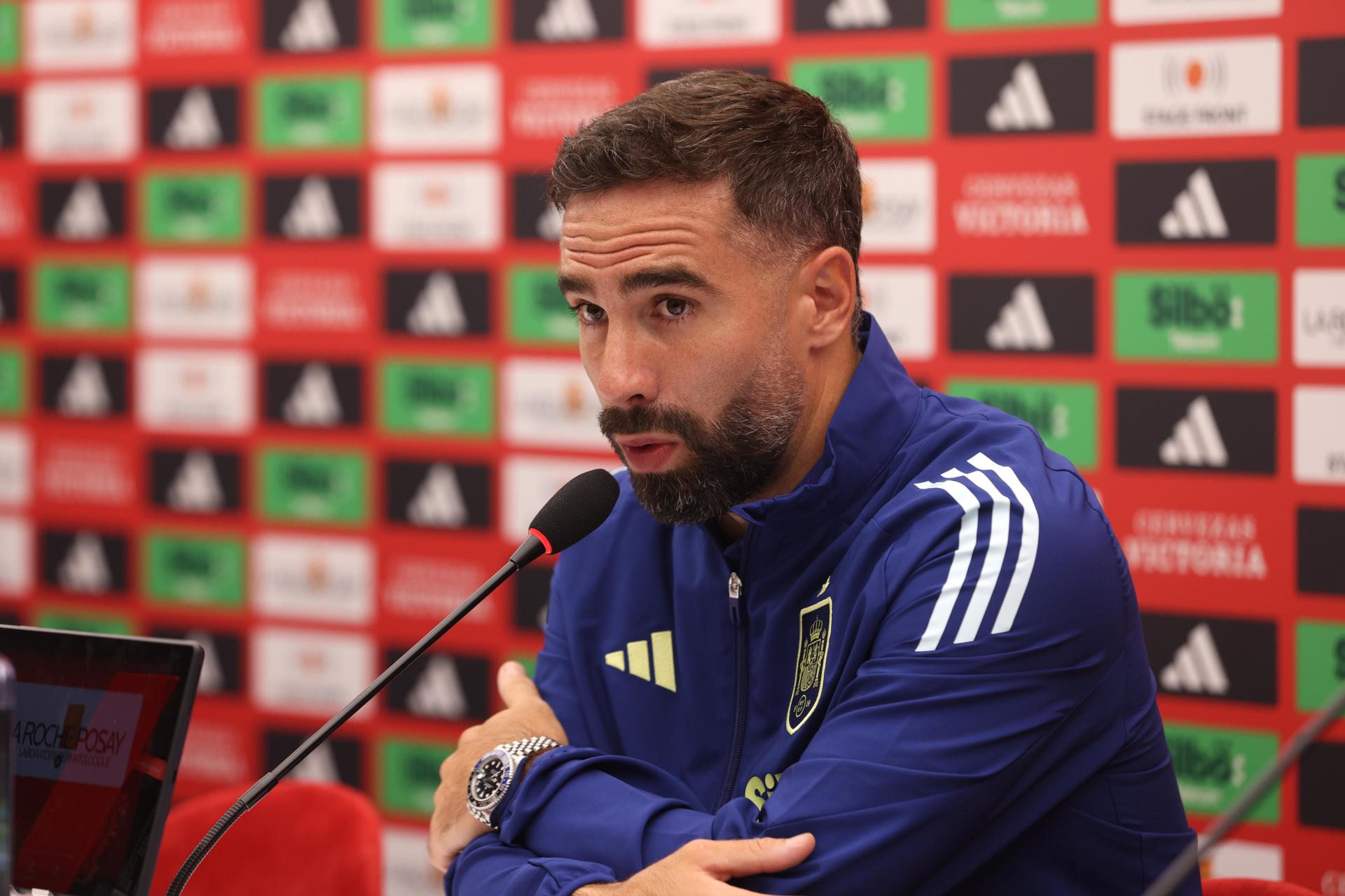 Carvajal responde a Vinicius: "No considero que España no merezca celebrar el Mundial" Carvajal responde a Vinicius: "No considero que España no merezca celebrar el Mundial"