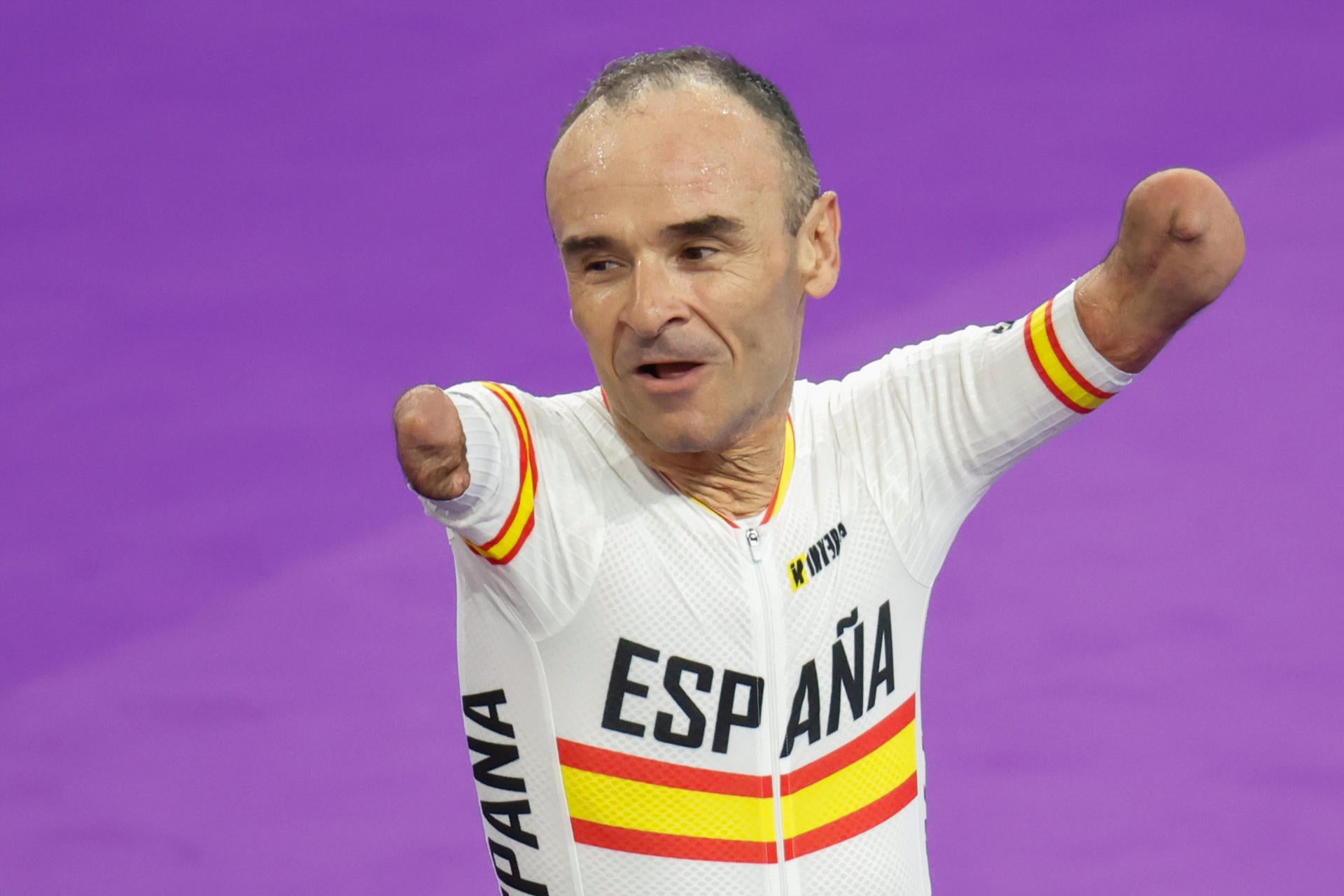 Ricardo Ten sigue agrandando su leyenda con un nuevo oro en París 204 Ricardo Ten sigue agrandando su leyenda con un nuevo oro en París 204