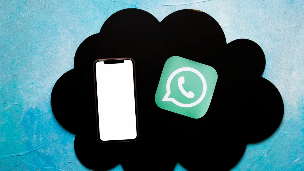 Mantener contactos antiguos en WhatsApp puede ser un factor de riesgo