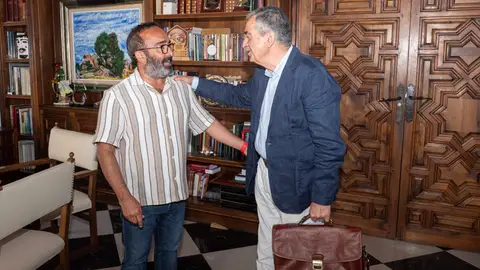 La Diputación de Cáceres y Asecop estudian proyectos conjuntos en cooperación y ayuda humanitaria para Palestina La Diputación de Cáceres y Asecop estudian proyectos conjuntos en cooperación y ayuda humanitaria para Palestina