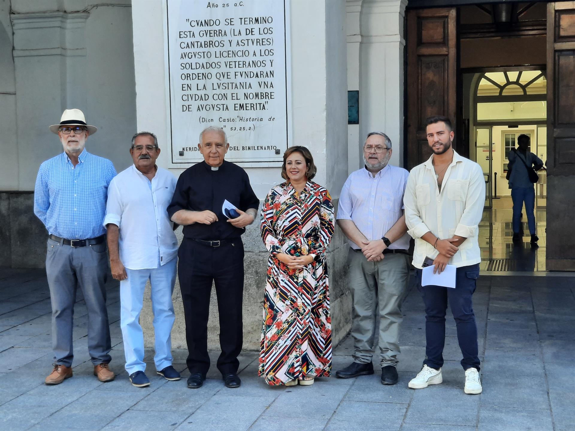Mérida homenajeará a su patrona Santa Eulalia con un trecenario, el Via Martyrum y una procesión extraordinaria Mérida homenajeará a su patrona Santa Eulalia con un trecenario, el Via Martyrum y una procesión extraordinaria
