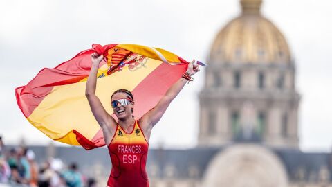 Subcampeona en paratriatl&oacute;n en los juegos paral&iacute;mpicos de Par&iacute;s