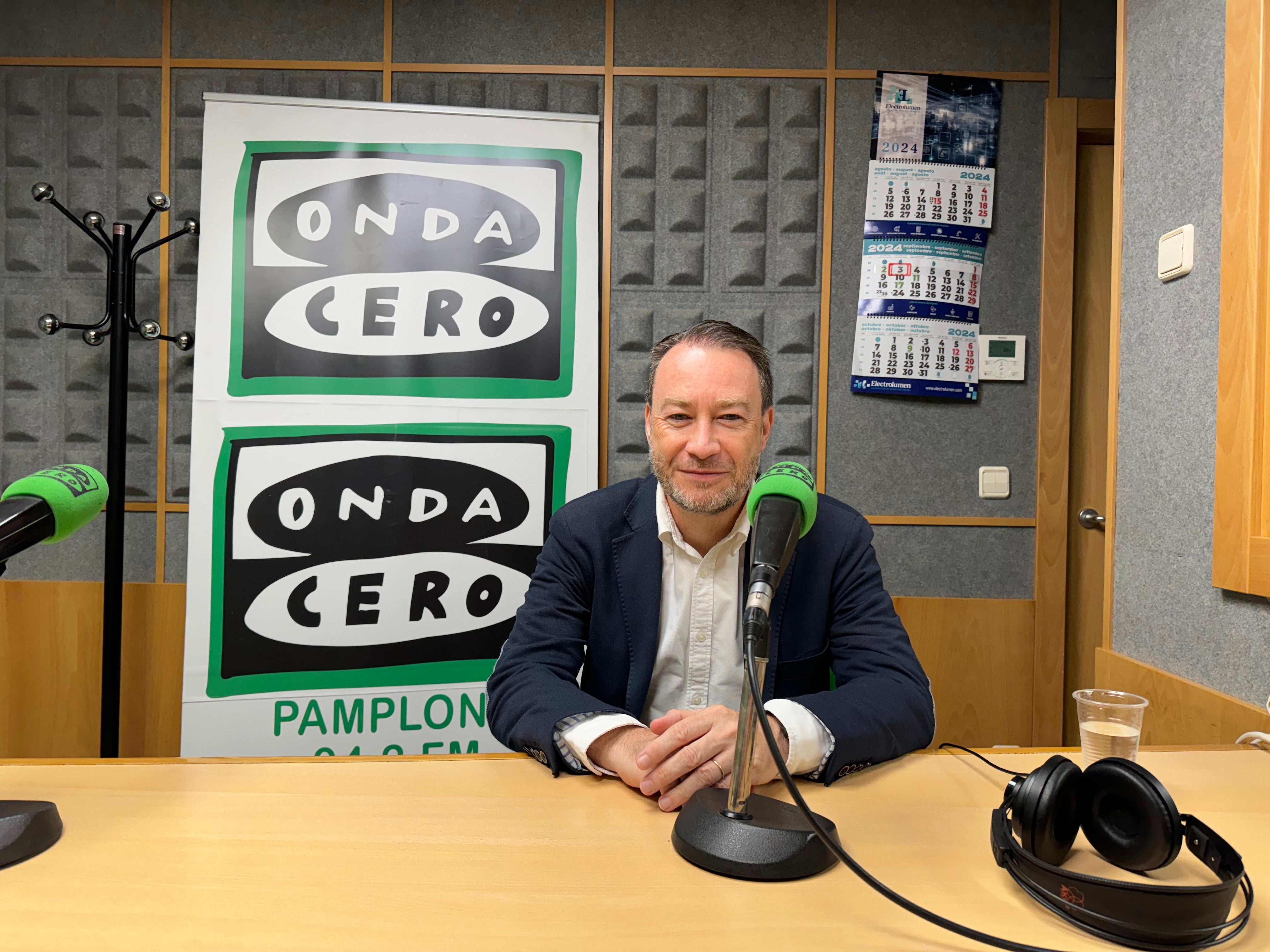 Ramón Gonzalo, rector de la UPNA: “Tenemos los mejores estudiantes en la Facultad de Medicina, tenemos que conseguir como comunidad que se queden aquí” Ramón Gonzalo, rector de la UPNA: “Tenemos los mejores estudiantes en la Facultad de Medicina, tenemos que conseguir como comunidad que se queden aquí”