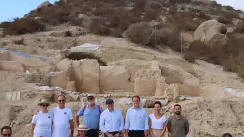 vera-bayra vera-bayra