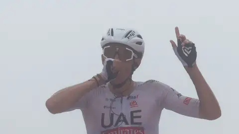 Marc Soler se une a la leyenda de Lagos de Covadonga Marc Soler se une a la leyenda de Lagos de Covadonga