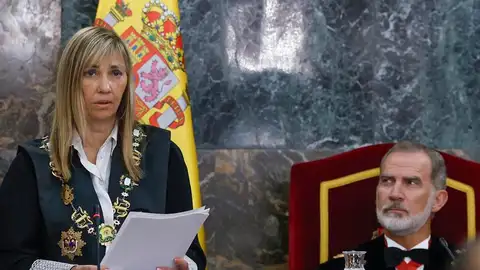 El rey Felipe y la presidenta del CGPJ Isabel Perelló, en el Tribunal Supremo El rey Felipe y la presidenta del CGPJ Isabel Perelló, en el Tribunal Supremo