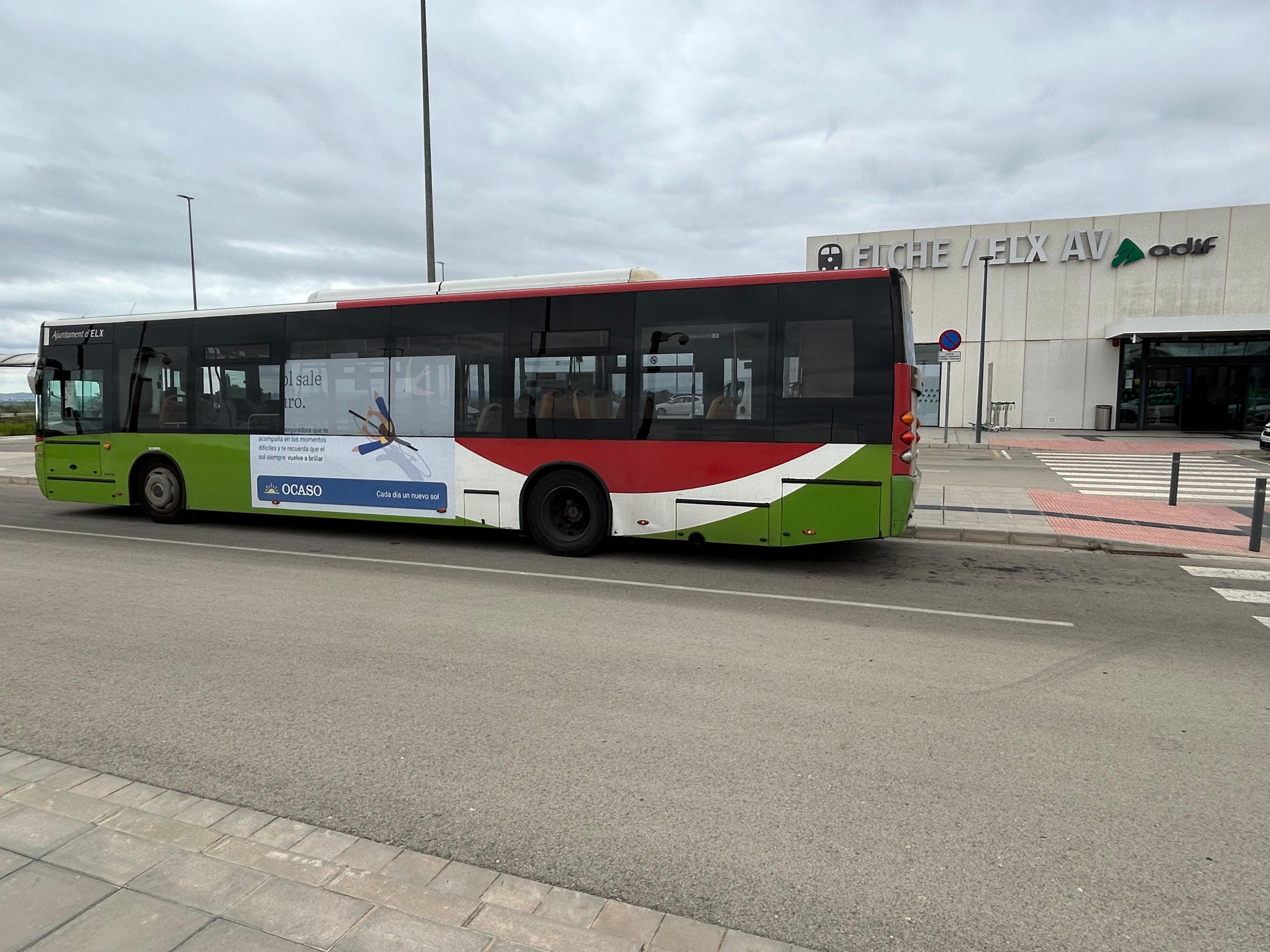 Elche estrena el 27 de enero el autobús urbano a las pedanías con 288 paradas Elche estrena el 27 de enero el autobús urbano a las pedanías con 288 paradas