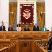 Guardan minuto de silencio en las Cortes Regionales por las víctimas de los crímenes de Mocejón y Otero 