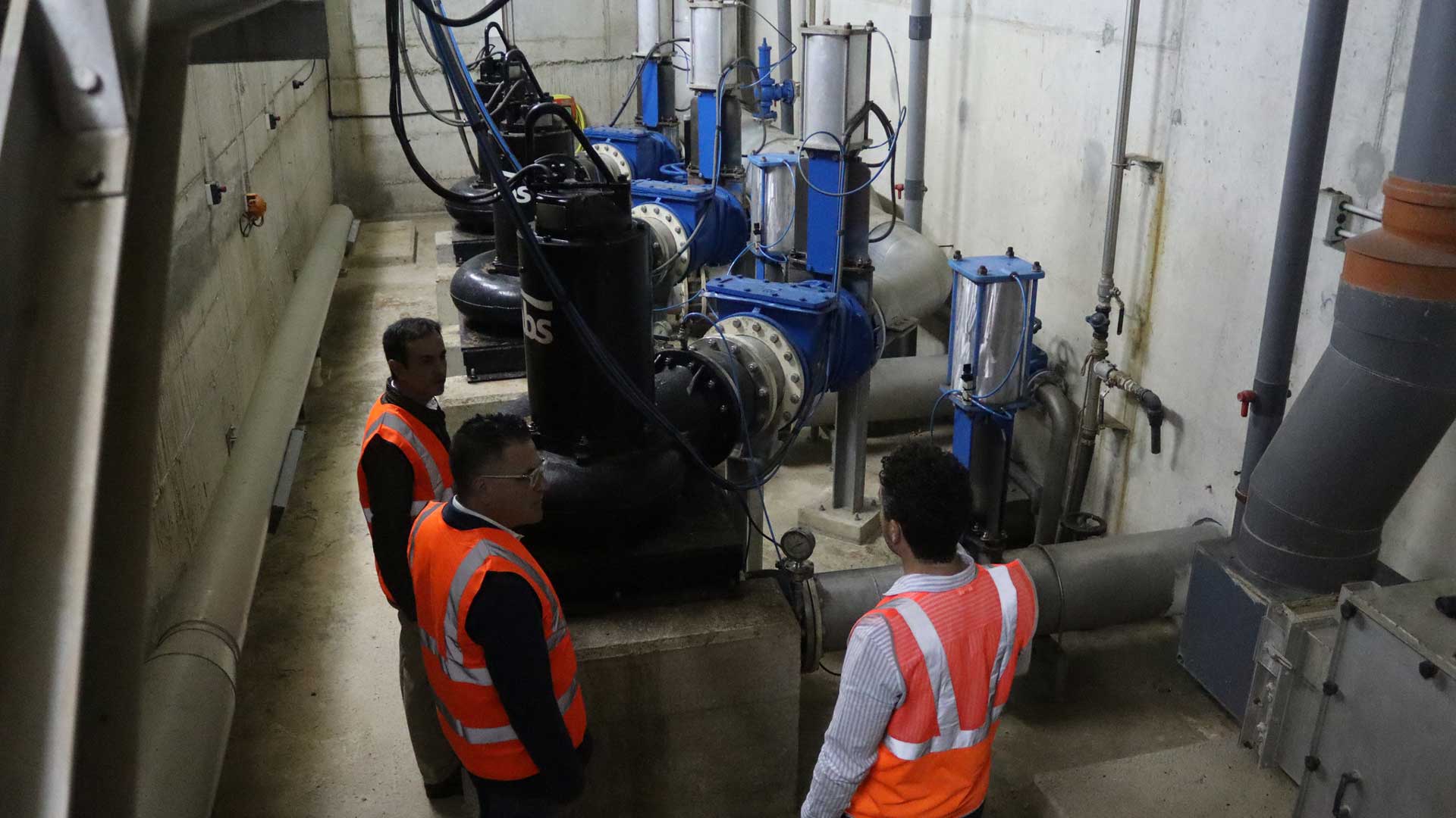 Benidorm autoriza la renovación de la impulsión de aguas desde la estación de bombeo de La Cala para reducir los vertidos. Benidorm autoriza la renovación de la impulsión de aguas desde la estación de bombeo de La Cala para reducir los vertidos.