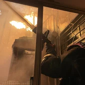 Un incendio de cinco viviendas en Vila-real obligó al desalojo de los vecinos de los dos bloques de pisos Un incendio de cinco viviendas en Vila-real obligó al desalojo de los vecinos de los dos bloques de pisos