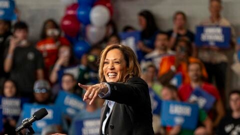 Kamala Harris durante un mitin