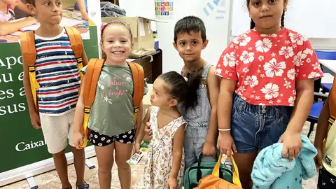 La Fundación 'la Caixa' acompaña en el inicio de curso a más de cien familias extremeñas en situación vulnerable La Fundación 'la Caixa' acompaña en el inicio de curso a más de cien familias extremeñas en situación vulnerable