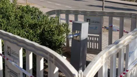 Cáceres supera un verano sin contagios de legionela tras la treintena de casos en los dos últimos años Cáceres supera un verano sin contagios de legionela tras la treintena de casos en los dos últimos años