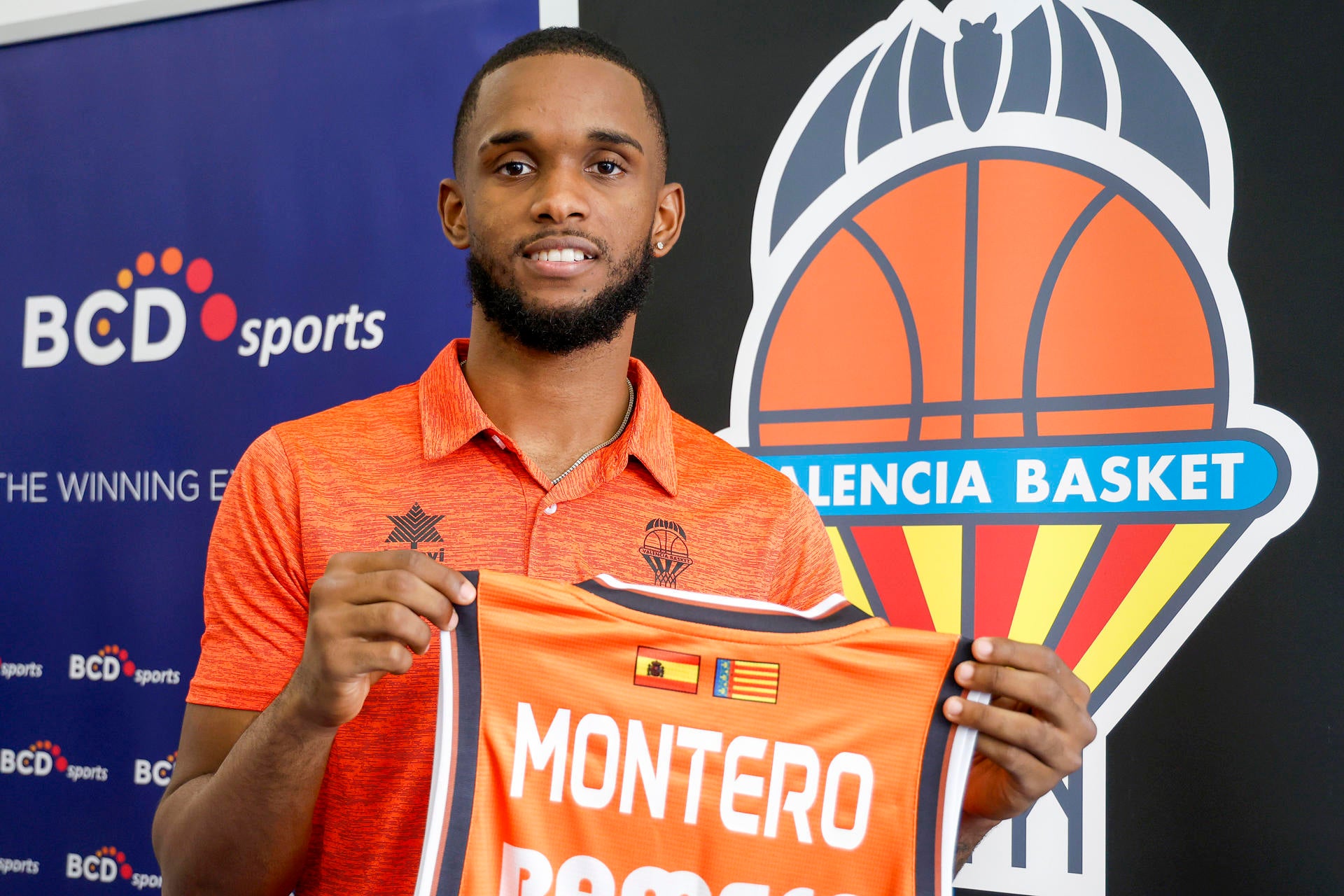Montero: "Con mi talento todo saldrá con naturalidad, no hay que presionarse" Montero: "Con mi talento todo saldrá con naturalidad, no hay que presionarse"