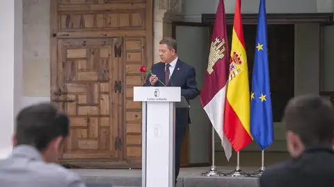 García Page tomará la palabra en Ferraz para hablar del acuerdo con Cataluña para investir a Illa García Page tomará la palabra en Ferraz para hablar del acuerdo con Cataluña para investir a Illa