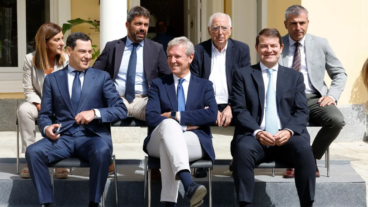Mazón, junto a presidentes autonómicos del PP
