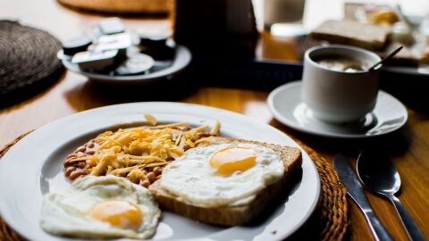 Un desayuno