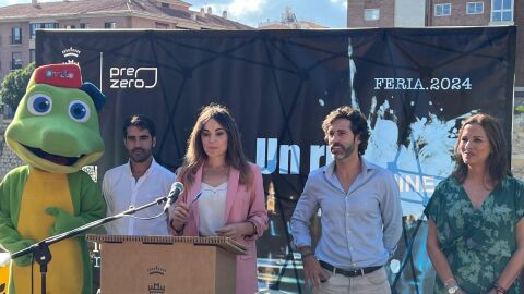 La vicealcaldesa del Ayto. de Murcia presentando el evento