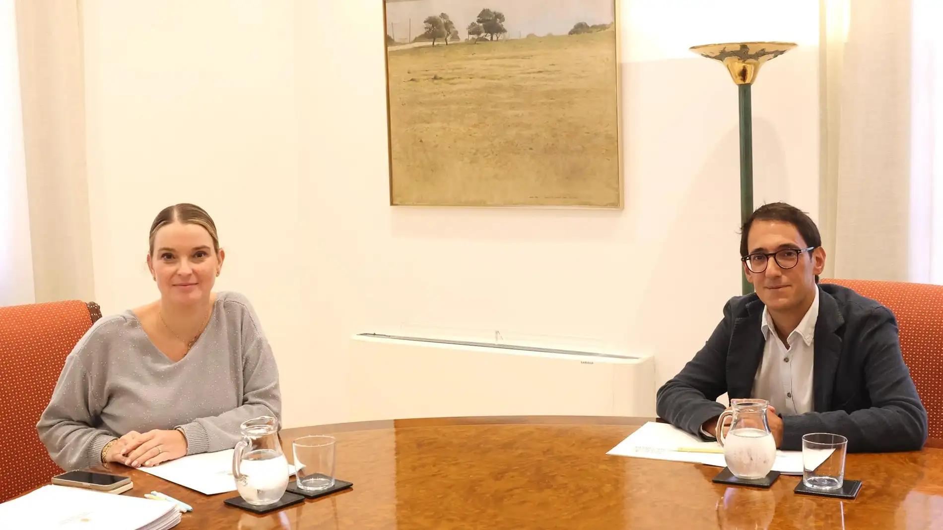 El PSIB pide a Prohens que defina la situación de gobernabilidad y un pacto antitransfuguismo. El PSIB pide a Prohens que defina la situación de gobernabilidad y un pacto antitransfuguismo.