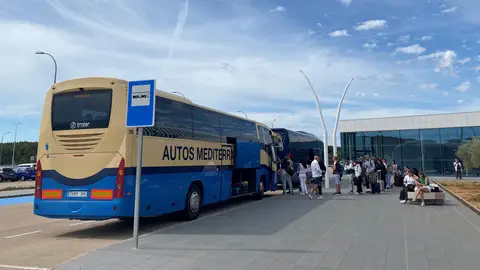 Castellón mantiene su enlace bus con Valencia para todos los vuelos internacionales Castellón mantiene su enlace bus con Valencia para todos los vuelos internacionales