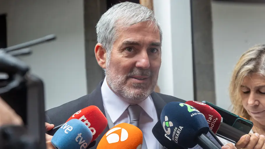 Fernando Clavijo, Presidente del Gobierno de Canarias Fernando Clavijo, Presidente del Gobierno de Canarias