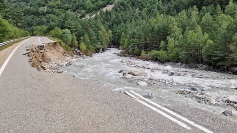 Hundimiento en el PK 86 de la A-138