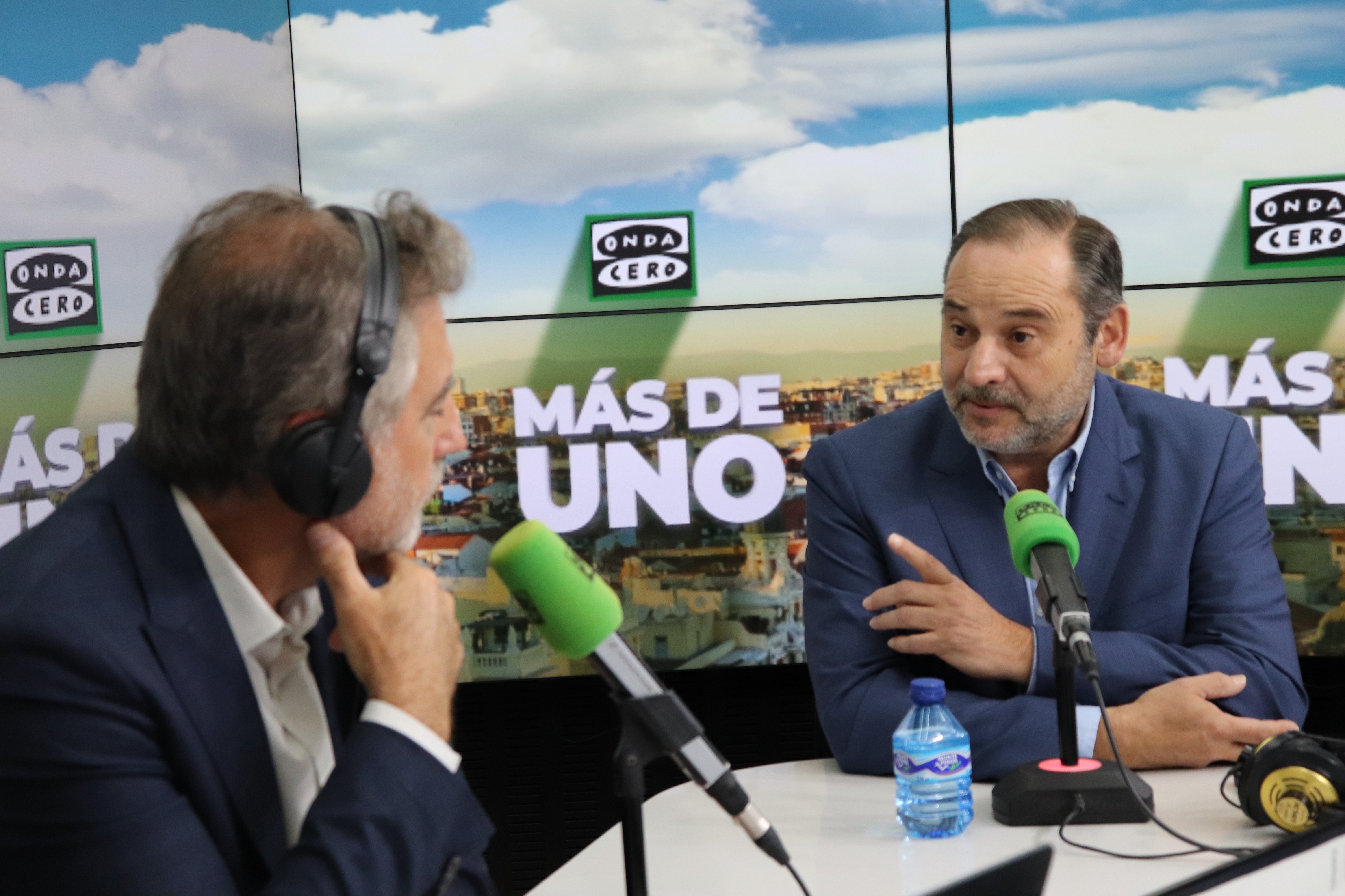 Ábalos se siente "perseguido" por el Gobierno: "Si salgo en todos los informes es porque hay una investigación sobre mí" Ábalos se siente "perseguido" por el Gobierno: "Si salgo en todos los informes es porque hay una investigación sobre mí"
