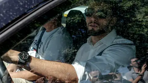 Rafa Mir se disculpa ante la plantilla y entrena al margen de sus compañeros Rafa Mir se disculpa ante la plantilla y entrena al margen de sus compañeros