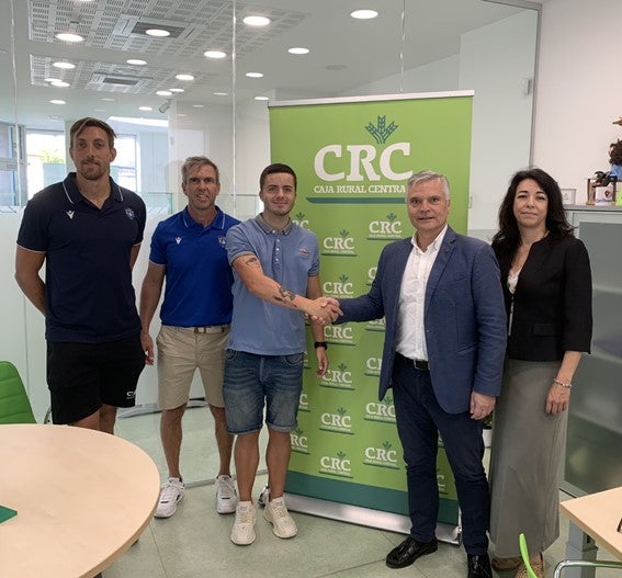 Un nuevo patrocinador se suma al proyecto del Huesitos Rugby la Vila Un nuevo patrocinador se suma al proyecto del Huesitos Rugby la Vila