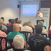 Primera reunión en la Vila Joiosa entre ayuntamiento y empresarios del polígono para constituir una entidad de gestión mixta Primera reunión en la Vila Joiosa entre ayuntamiento y empresarios del polígono para constituir una entidad de gestión mixta