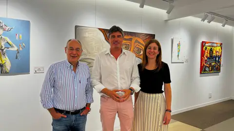 La Biblioteca Cristóbal zaragoza aoge la exposición 'Personajes' de la Fundación Frax. La Biblioteca Cristóbal zaragoza aoge la exposición 'Personajes' de la Fundación Frax.