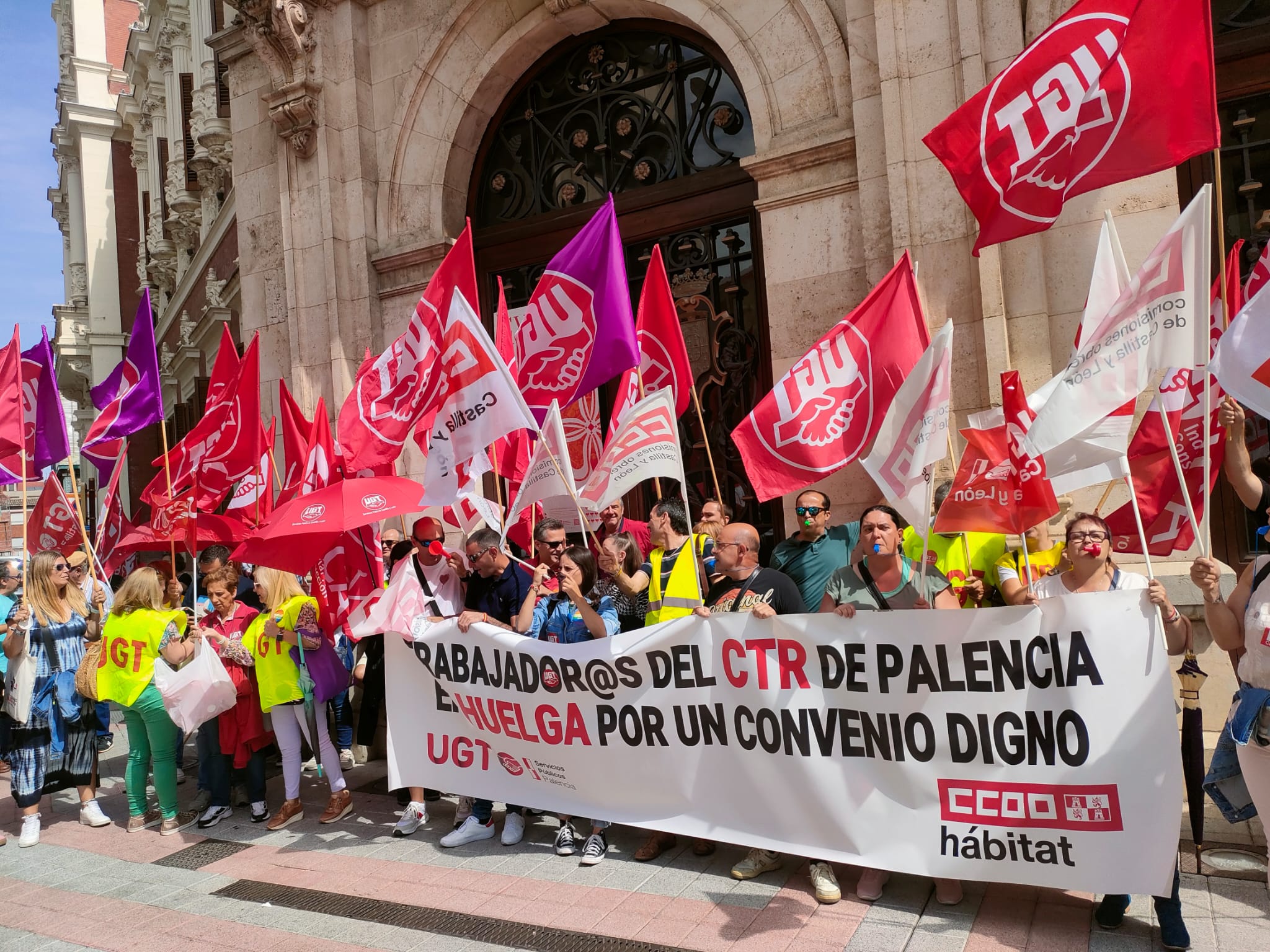 UGT afirma que la reducción de jornada afectaría casi a la totalidad de los convenios provinciales de sector UGT afirma que la reducción de jornada afectaría casi a la totalidad de los convenios provinciales de sector