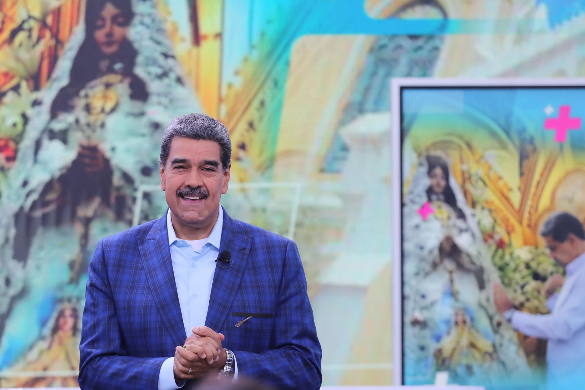 Maduro afirma que "respeta" la decisión de González de exiliarse a España y desea "que le vaya bien" Maduro afirma que "respeta" la decisión de González de exiliarse a España y desea "que le vaya bien"