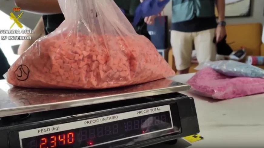 Desarticulada en Ibiza la mayor red de droga sintética de España Desarticulada en Ibiza la mayor red de droga sintética de España