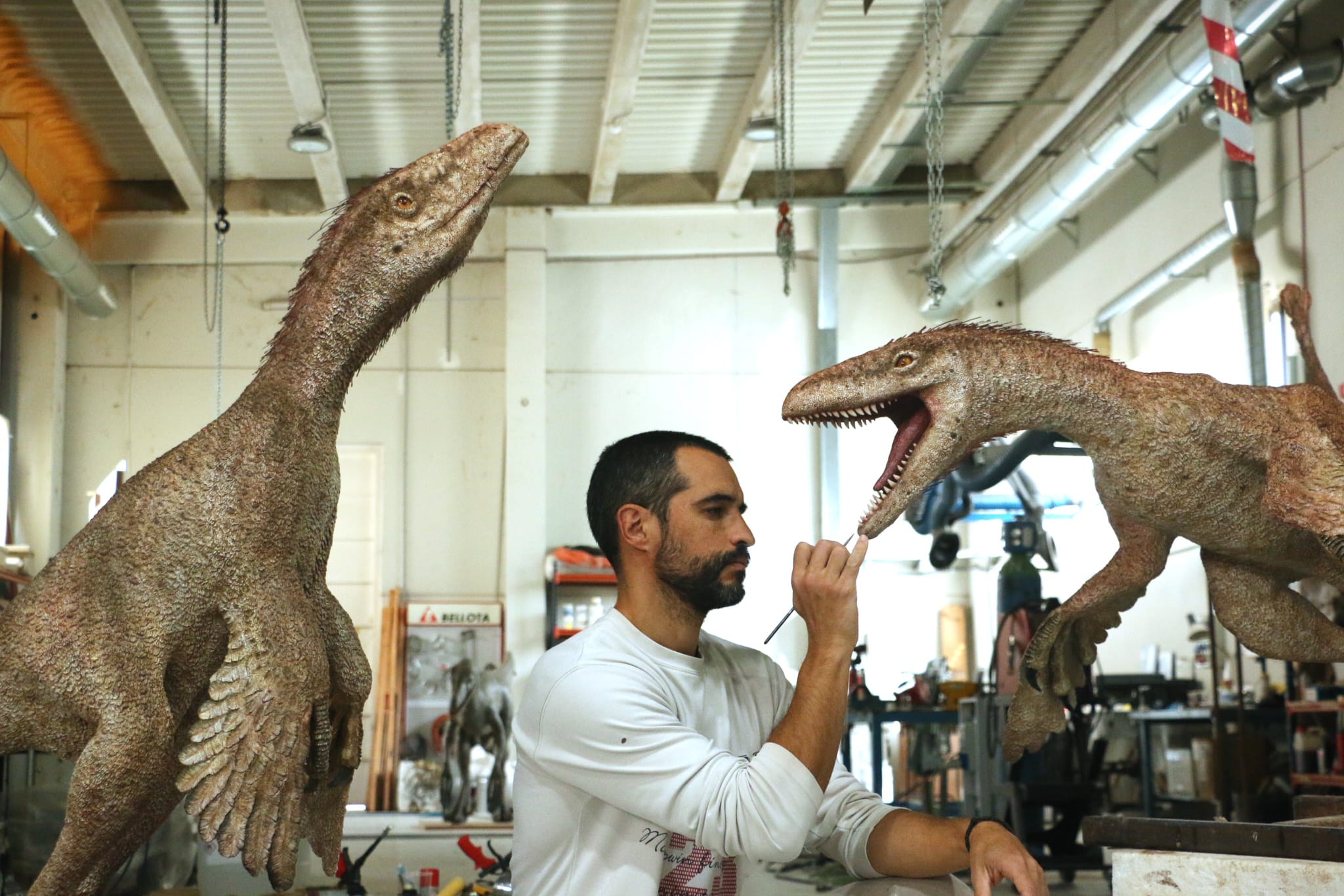 El escultor Daniel Ayala en la Cadena El escultor Daniel Ayala en la Cadena