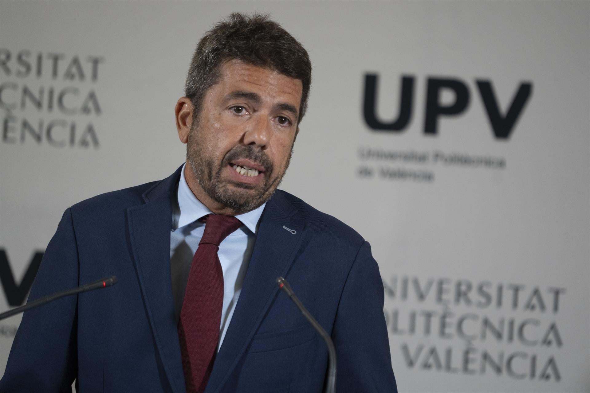 Mazón niega que haya "grietas" en el PP sobre el "diagnóstico" de la financiación autonómica Mazón niega que haya "grietas" en el PP sobre el "diagnóstico" de la financiación autonómica