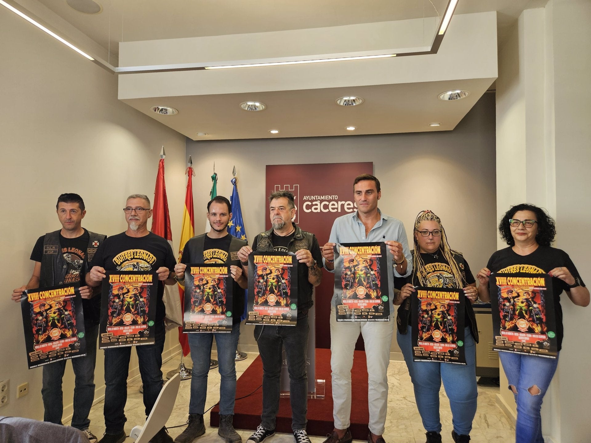 La fiesta motera internacional de los "Buitres Leonaos" se celebra en el recinto hípico de Cáceres del 12 al 15 de septiembre La fiesta motera internacional de los "Buitres Leonaos" se celebra en el recinto hípico de Cáceres del 12 al 15 de septiembre