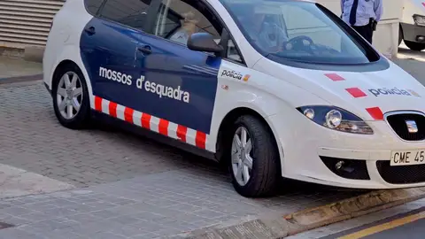 Detenido un menor de 15 años por la violación en Salou de una joven de 18 Detenido un menor de 15 años por la violación en Salou de una joven de 18/ EFE/Robin Towsend