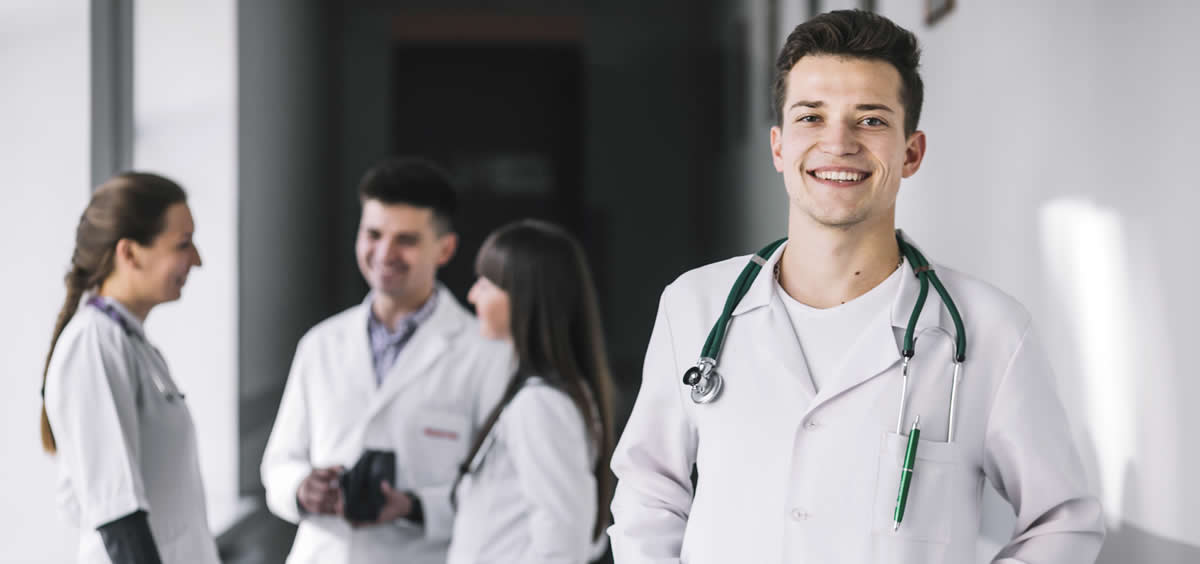 Médicos Residentes, el futuro de la sanidad Médicos Residentes, el futuro de la sanidad