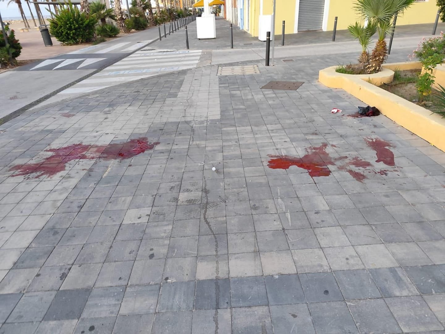 Apuñalan a un turista en el paseo marítimo de la Vila Joiosa Apuñalan a un turista en el paseo marítimo de la Vila Joiosa
