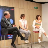 Barcelona ha acollit una taula rodona sobre el futur del càncer en els pròxims deu anys