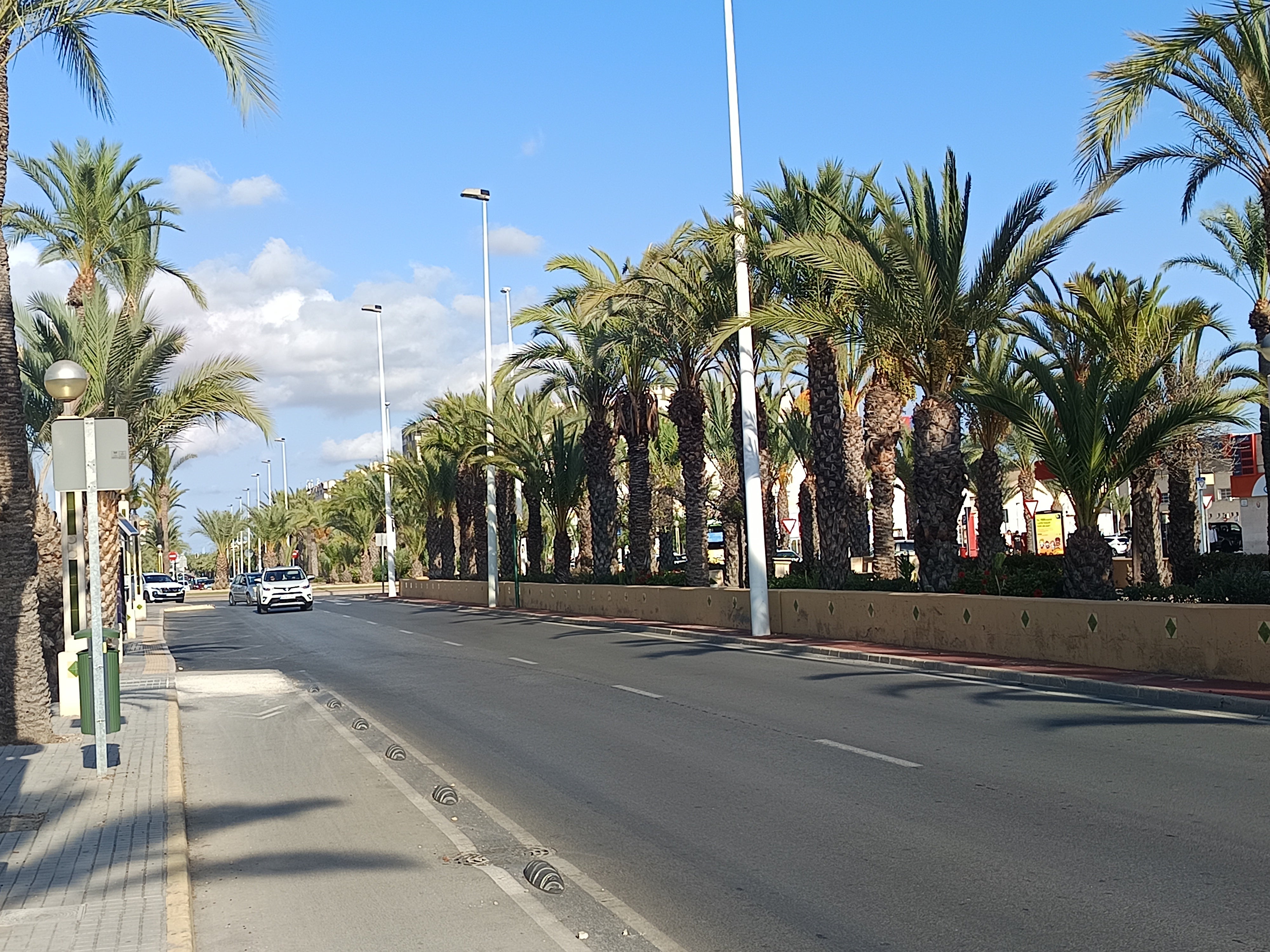 La primera semana de otoño arranca en Elche, Crevillent y Santa Pola con más sol que nubes y temperaturas altas La primera semana de otoño arranca en Elche, Crevillent y Santa Pola con más sol que nubes y temperaturas altas