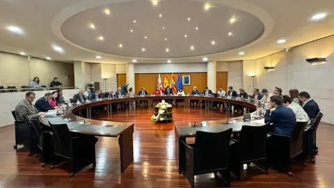 La DPH no alcanza un consenso político entorno a la financiación autonómica La DPH no alcanza un consenso político entorno a la financiación autonómica