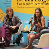 La periodista Isabel Muntané i la doctora Blanca Coll-Vinent