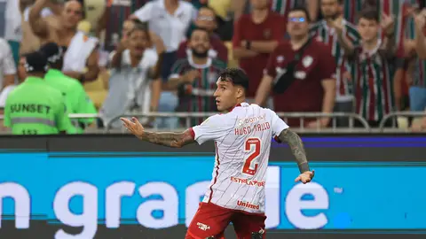 Hugo Mallo, condenado por abuso sexual a la mujer que hacía de mascota del Espanyol Hugo Mallo, condenado por abuso sexual a la mujer que hacía de mascota del Espanyol